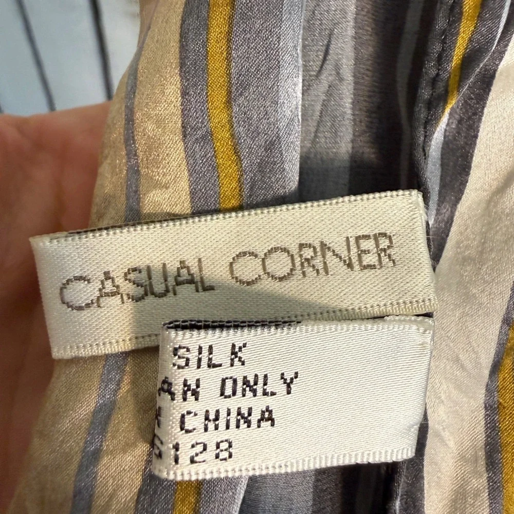 Casual Corner casual corner